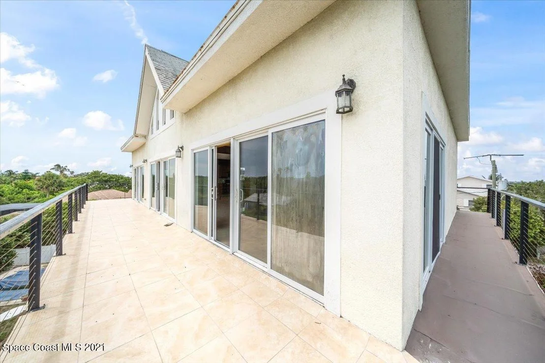 Photo of 5135 Palm Drive