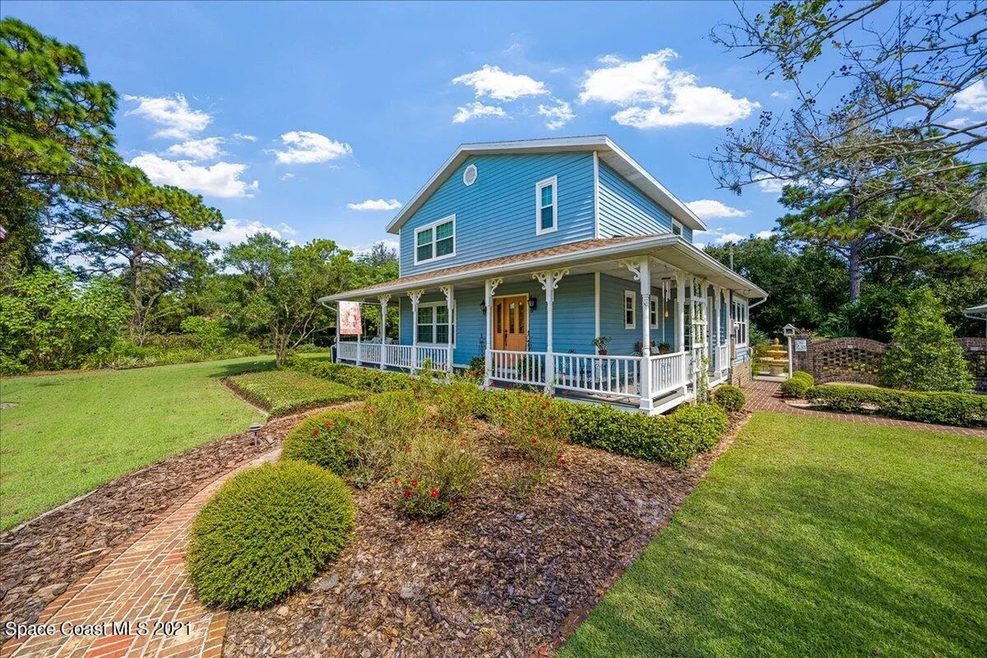 Photo of 1825 Eva Lane