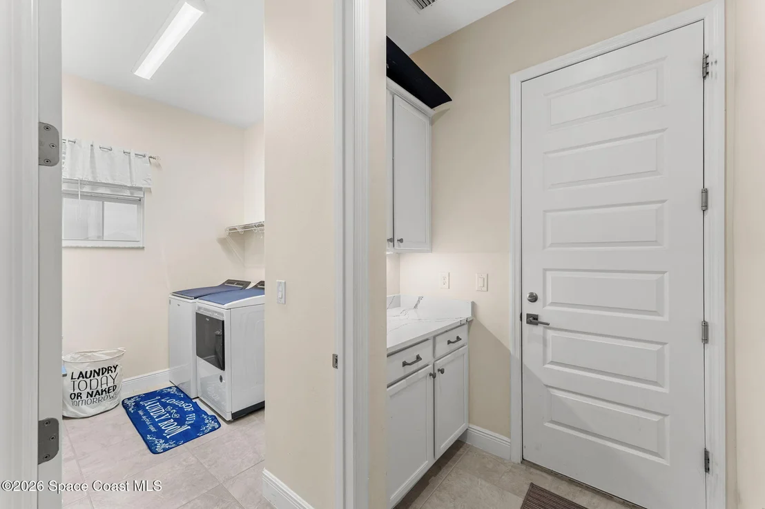 Photo of 2564 Addison Drive
