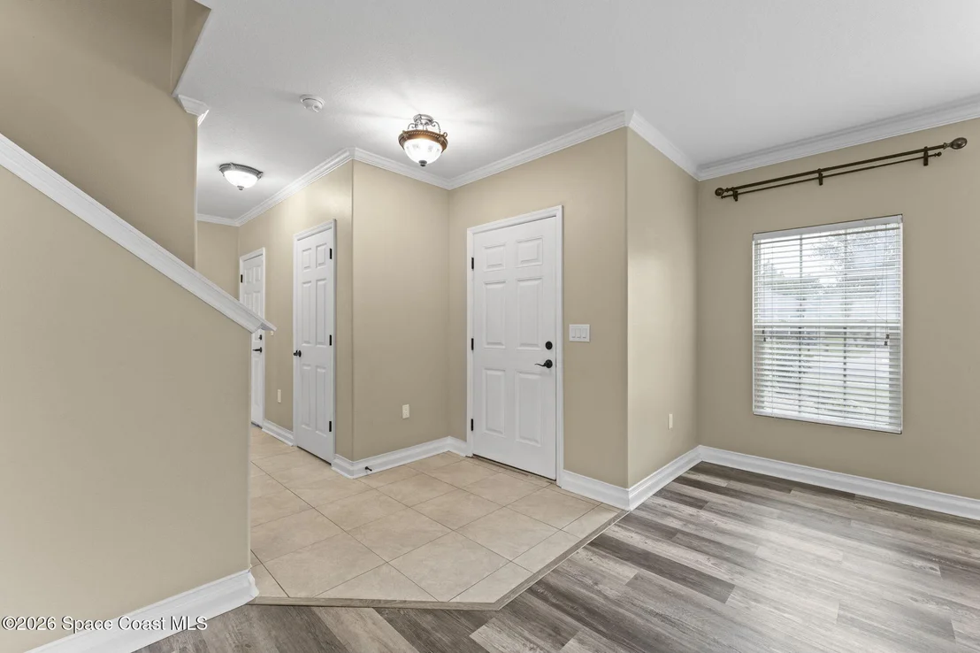 Photo of 641 Dillard Drive SE