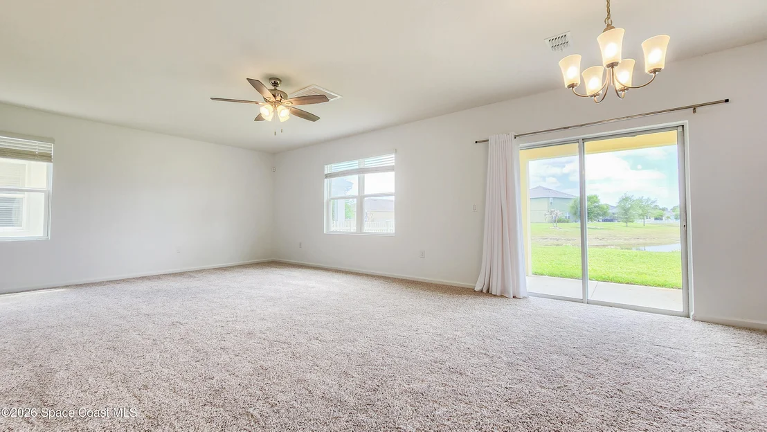 Photo of 422 Moray Drive