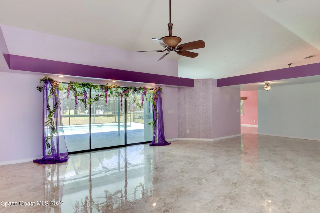 Photo of 4100 Redwood Drive