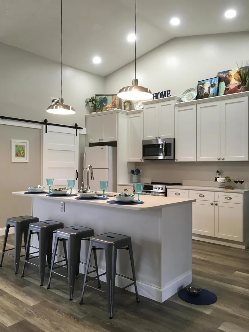 Photo of 130 Palm Circle