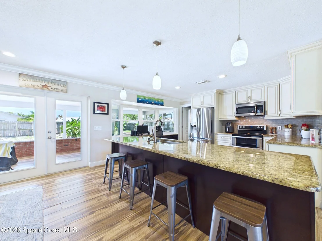 Photo of 645 Kingston Circle