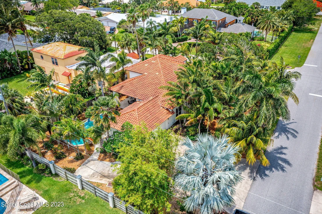 Photo of 301 Miami Avenue