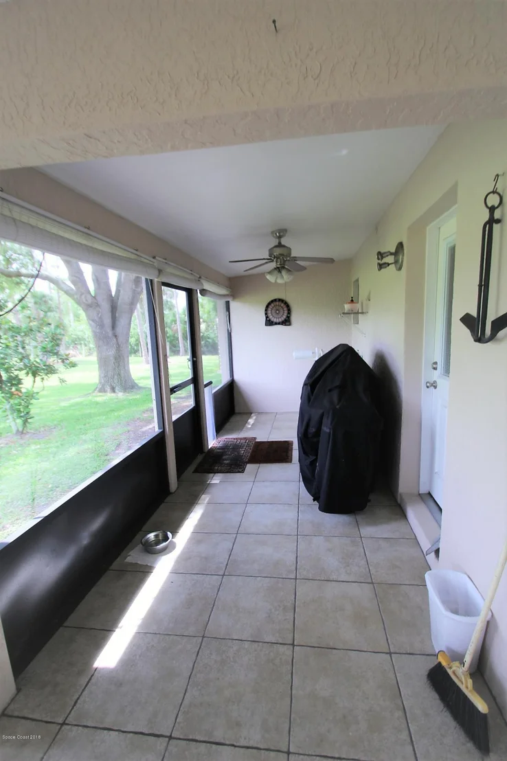 Photo of 2720 Weber Road