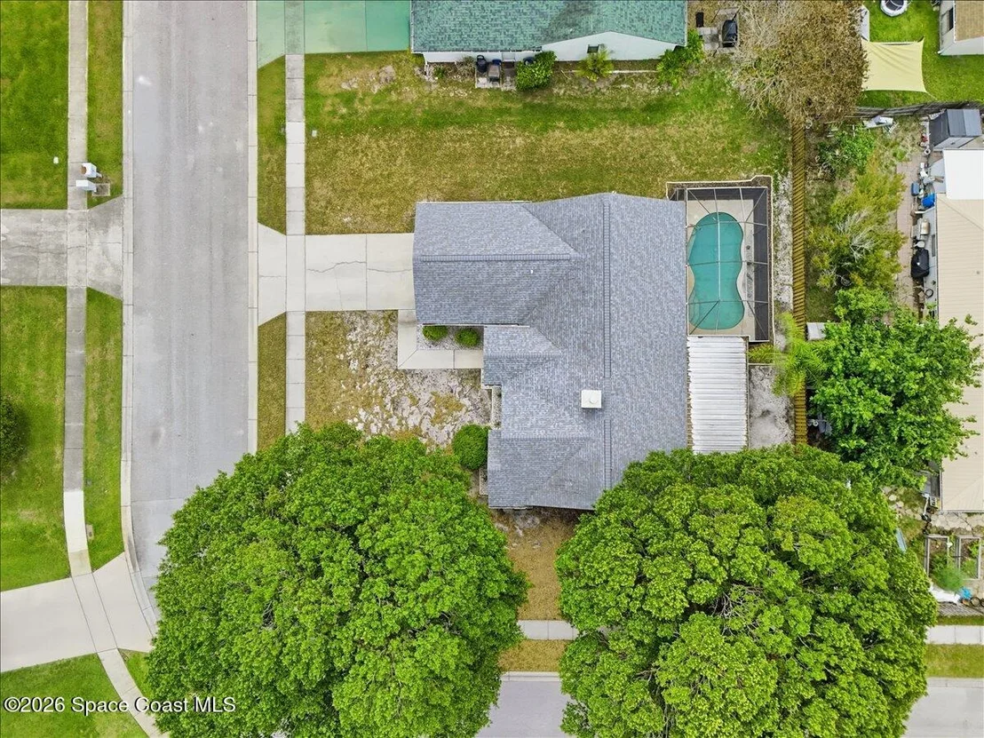 Photo of 899 Spirea Drive