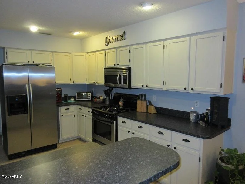 Photo of 1854 Thesy Drive
