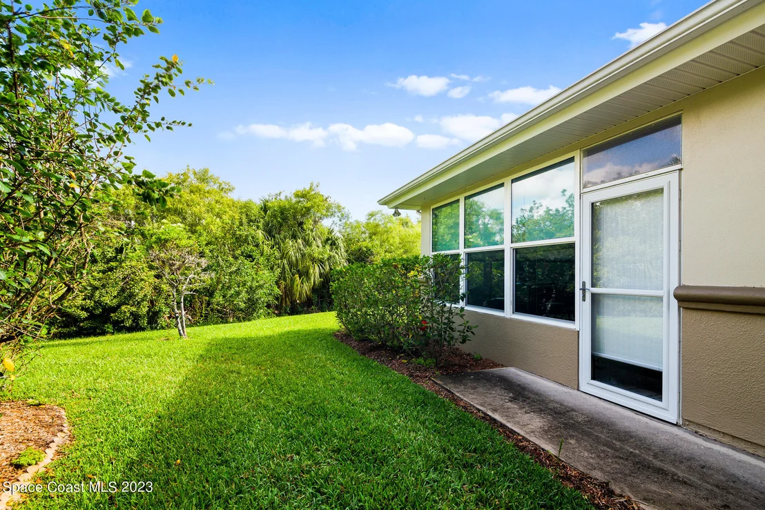 Photo of 4760 Parkstone Drive