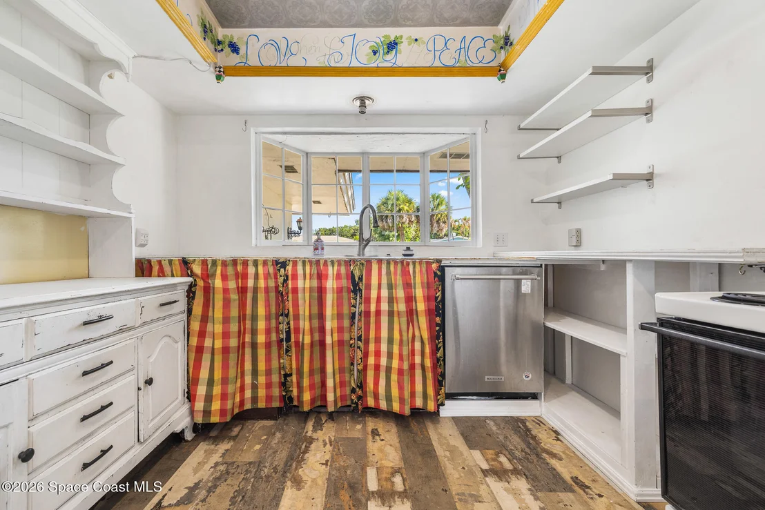 Photo of 435 10th Avenue