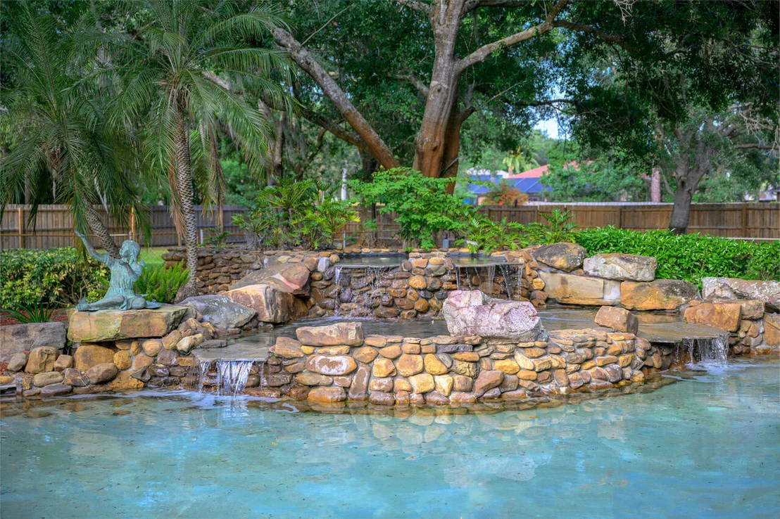 Photo of 1725 Hidden Lake Drive