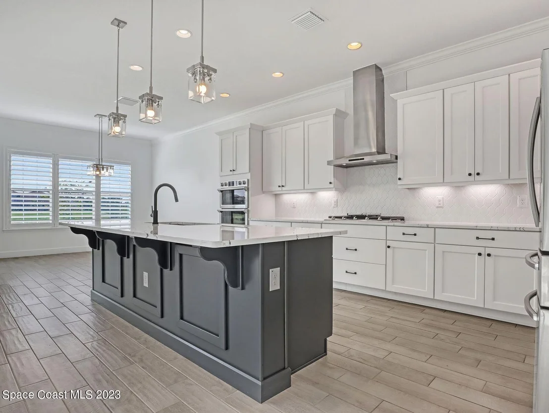 Photo of 8215 Lyside Drive