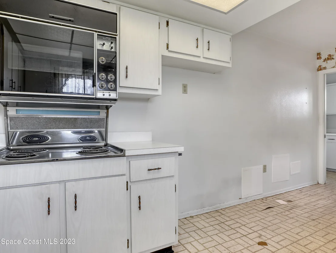 Photo of 2626 Algonquin Drive