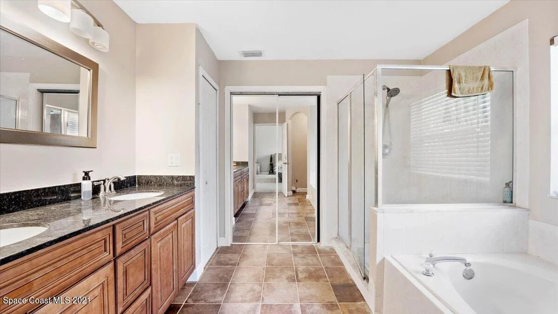 Photo of 964 Shaw Circle