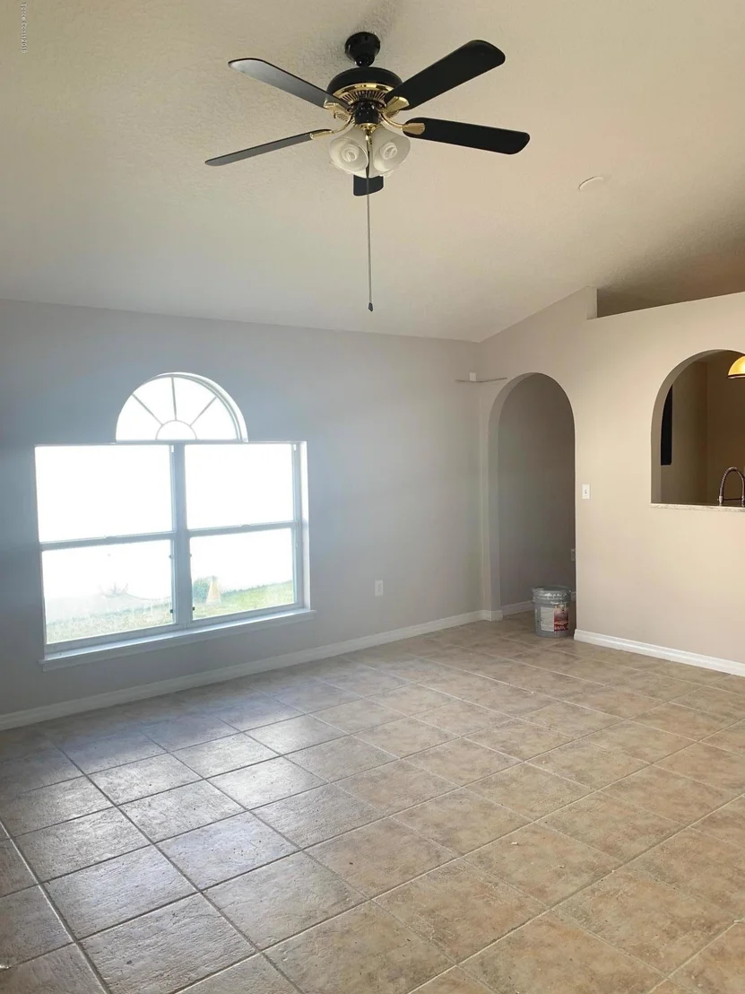 Photo of 2884 Maderia Circle
