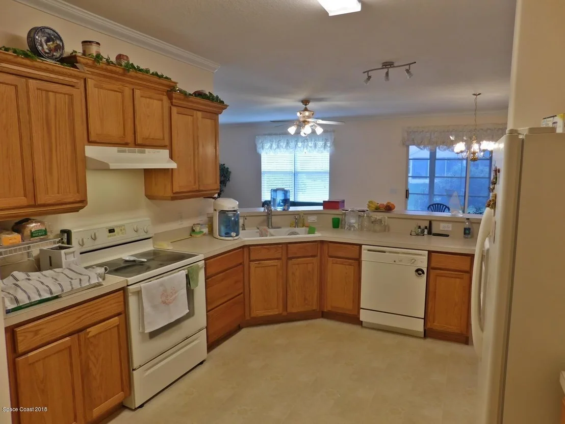 Photo of 225 Sedgewood Circle