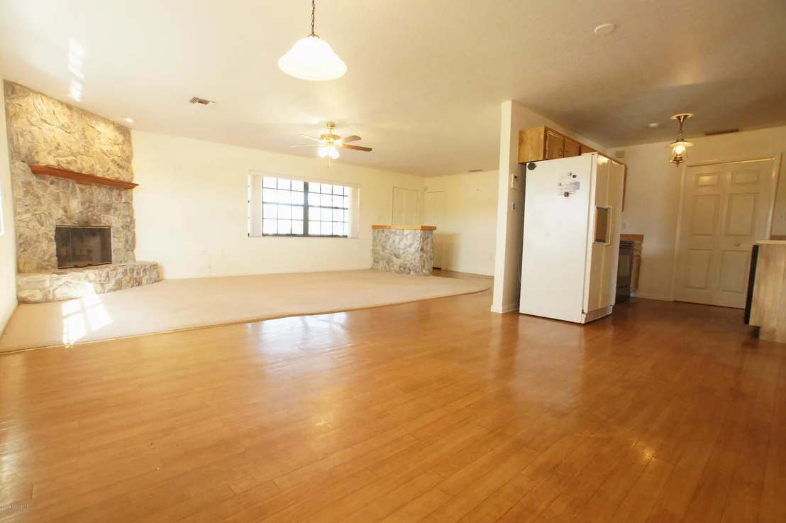 Photo of 515 Hall Road