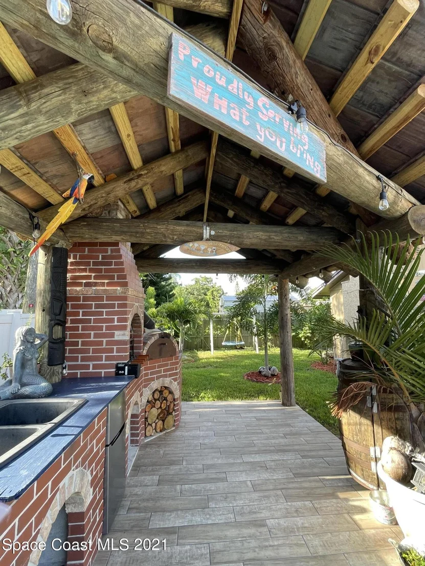Photo of 1545 Echo Drive