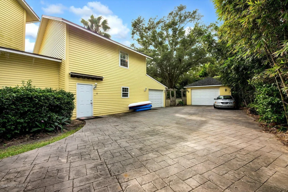 Photo of 1511 Rockledge Drive