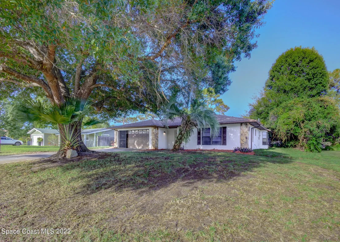 Photo of 267 Cedar Street