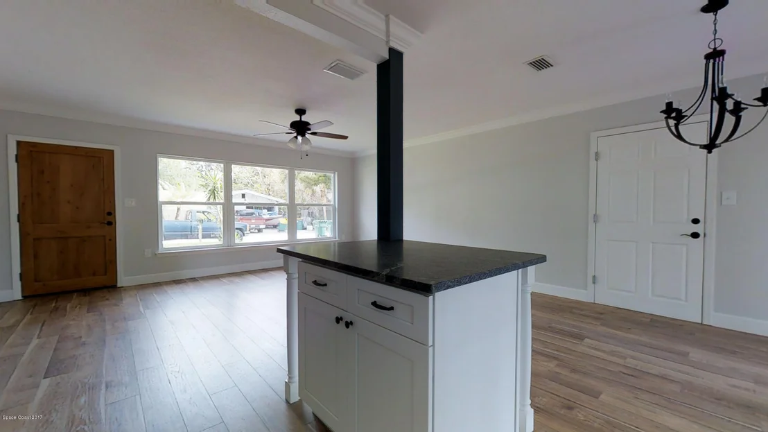 Photo of 837 Hemlock Street