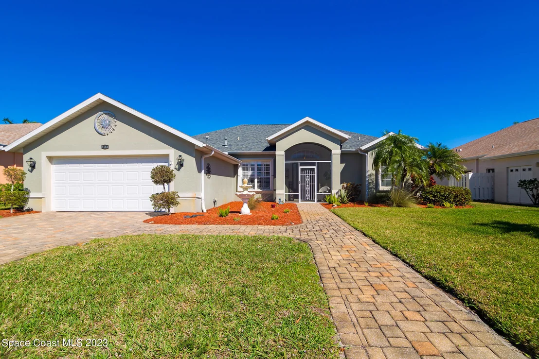 Photo of 2563 Canterbury Circle