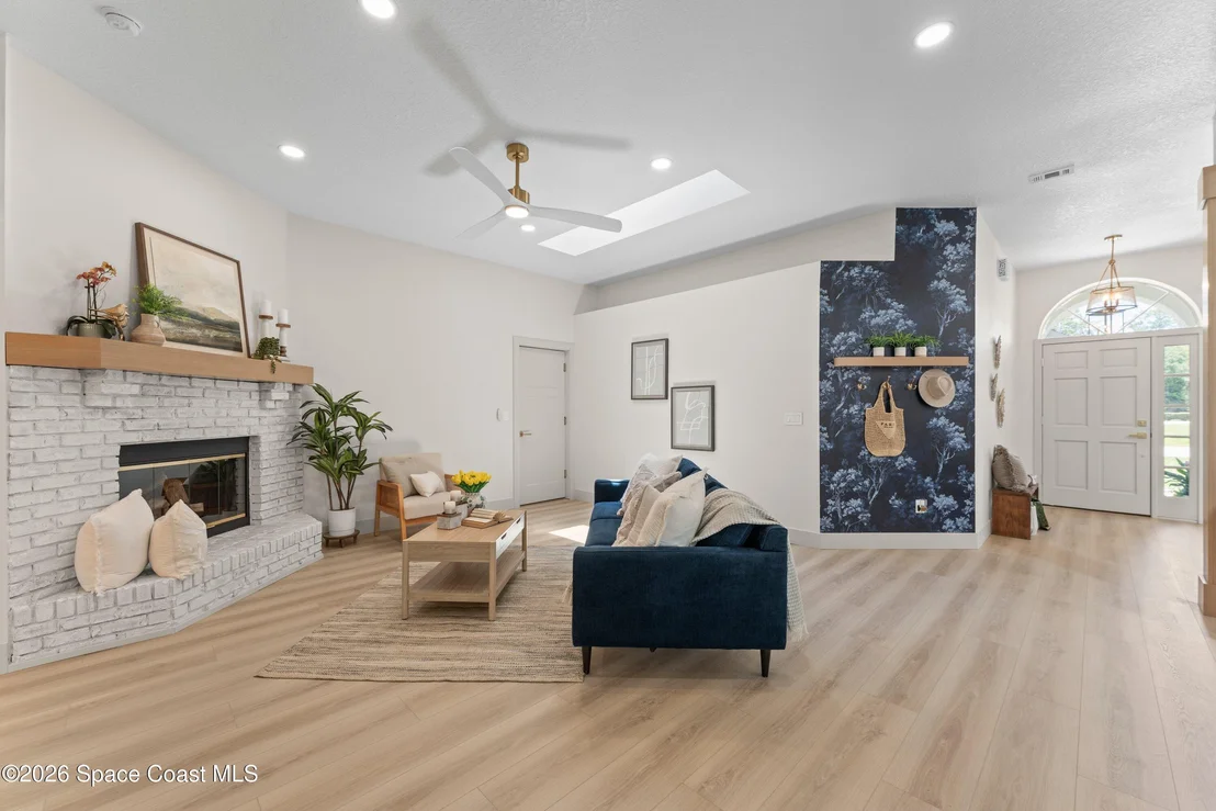 Photo of 7490 Windover Way