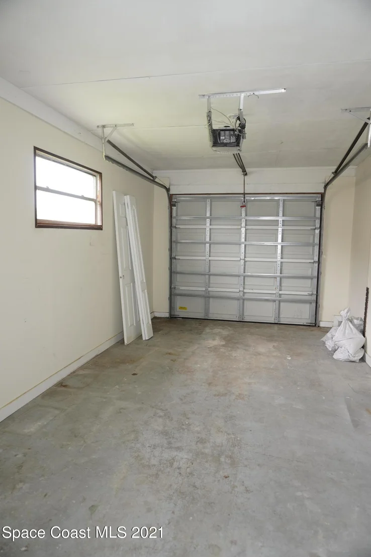 Photo of 500 Buckingham Avenue