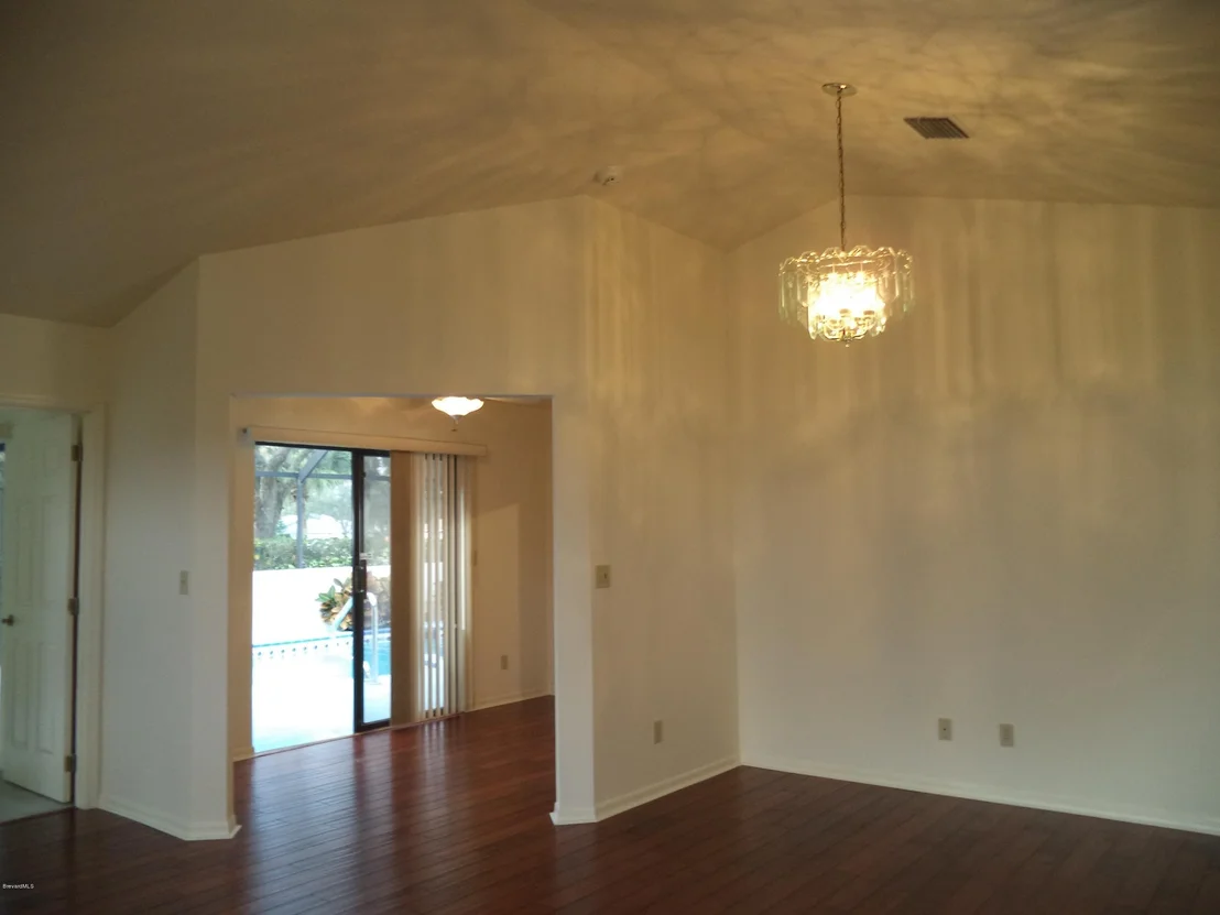 Photo of 1525 Independence Avenue