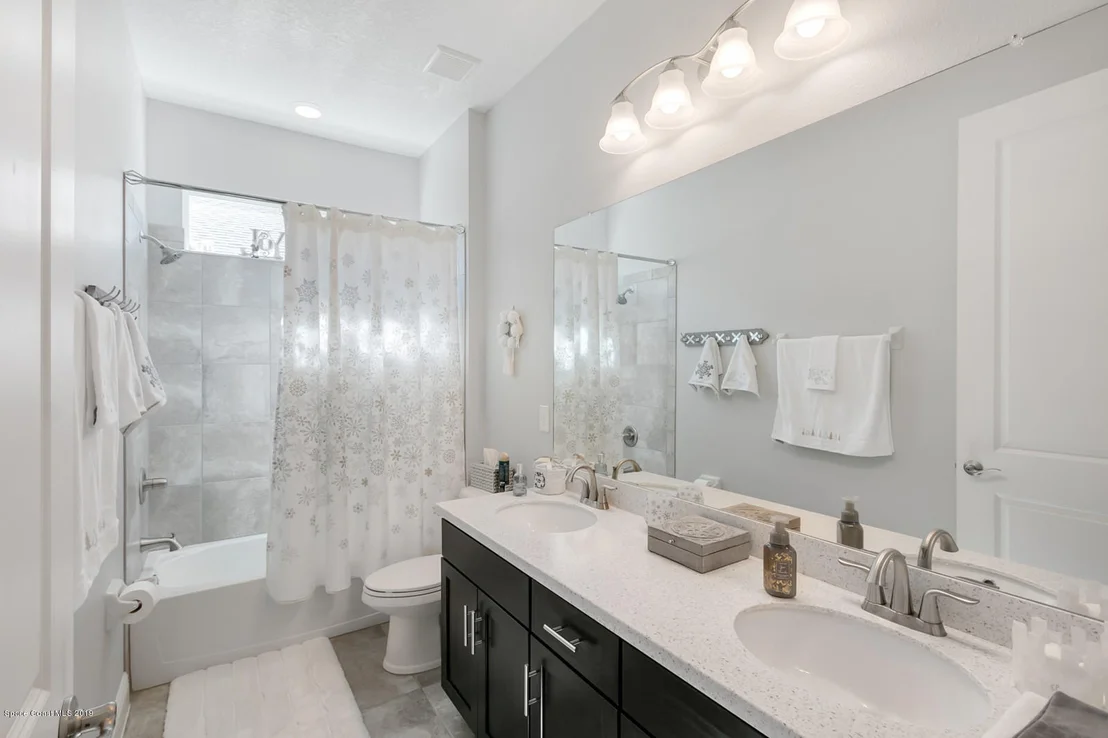 Photo of 2981 Casterton Drive