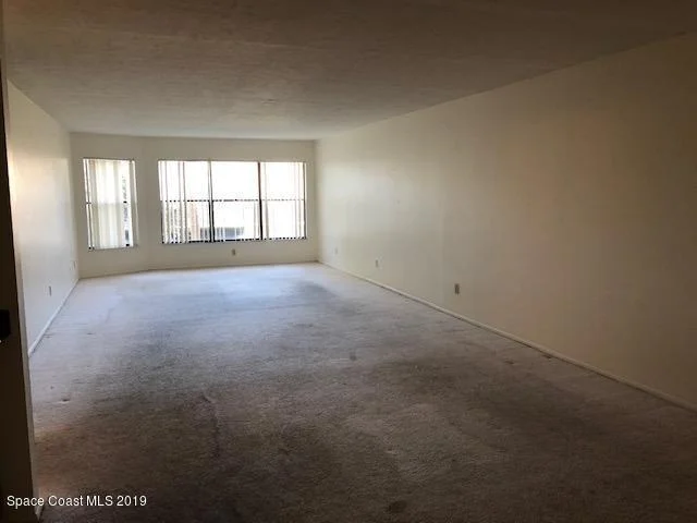 Photo of Unit 1124 at 325 Tangle Run Boulevard