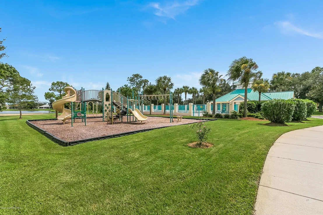 Photo of 5631 Herons Landing Drive