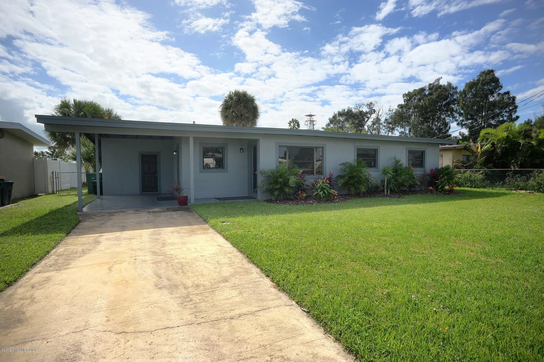 Photo of 363 Angelo Lane