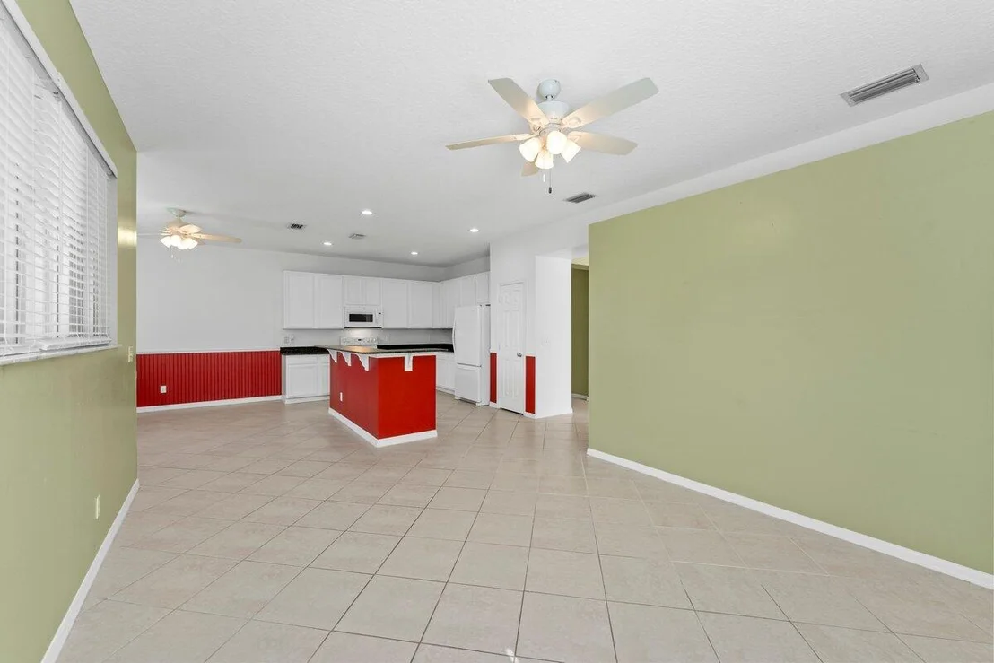Photo of 3788 Jupiter Boulevard SE
