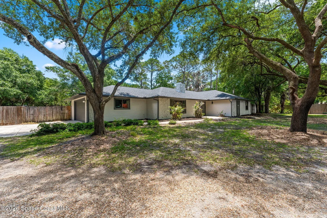 Photo of 1980 Juniper Circle