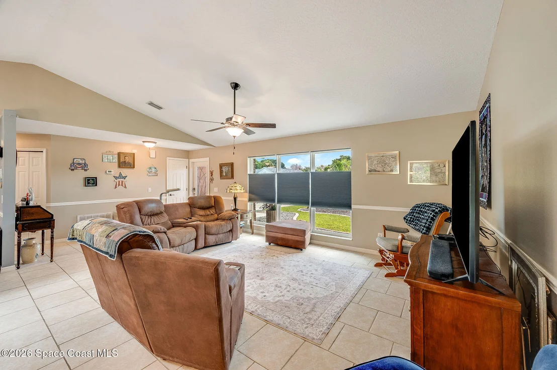 Photo of 2626 Nobility Avenue