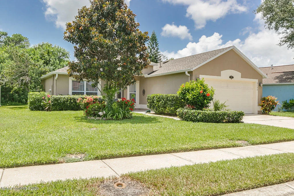 Photo of 2122 Spring Creek Circle NE
