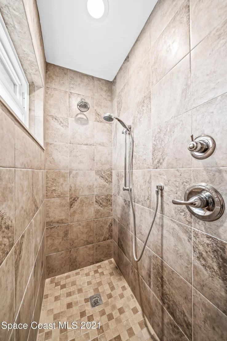 Photo of 1255 Seminole Drive