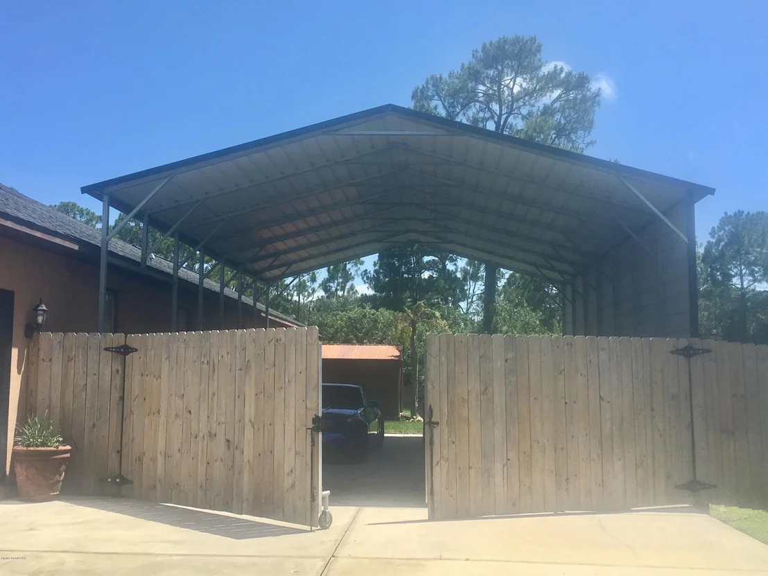 Photo of 5015 Timber Lane Drive
