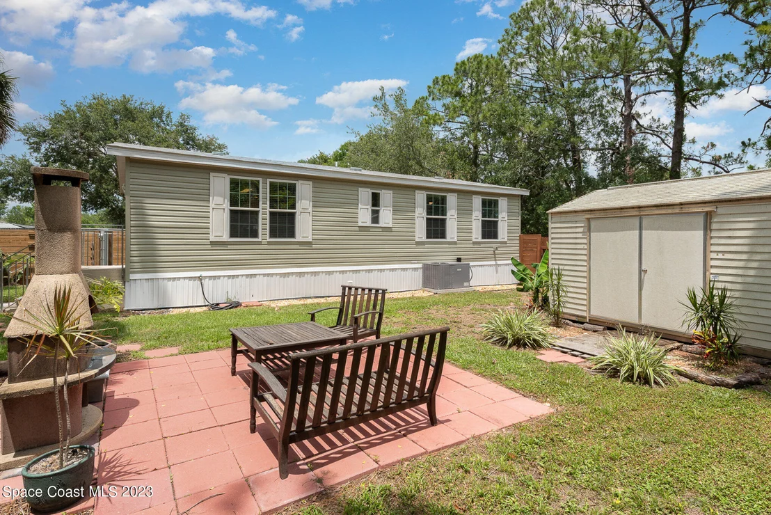 Photo of 625 Maple Place