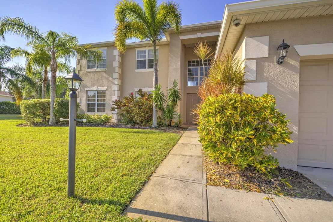 Photo of 3516 Peninsula Circle