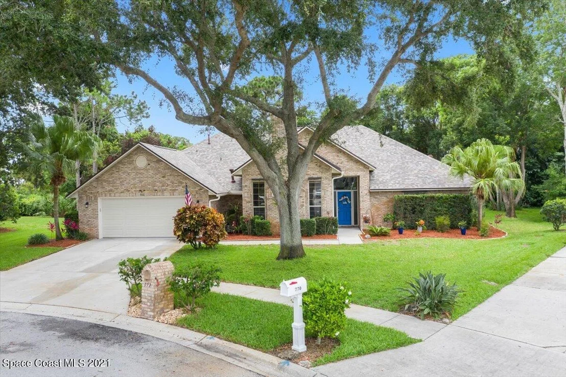Photo of 772 Lake Drive