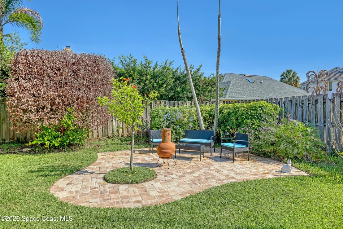 Photo of 402 Peregrine Drive