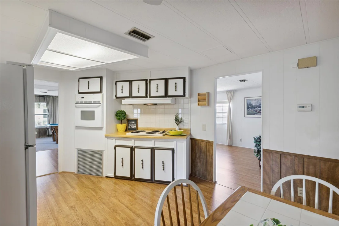 Photo of 554 Ruth Circle