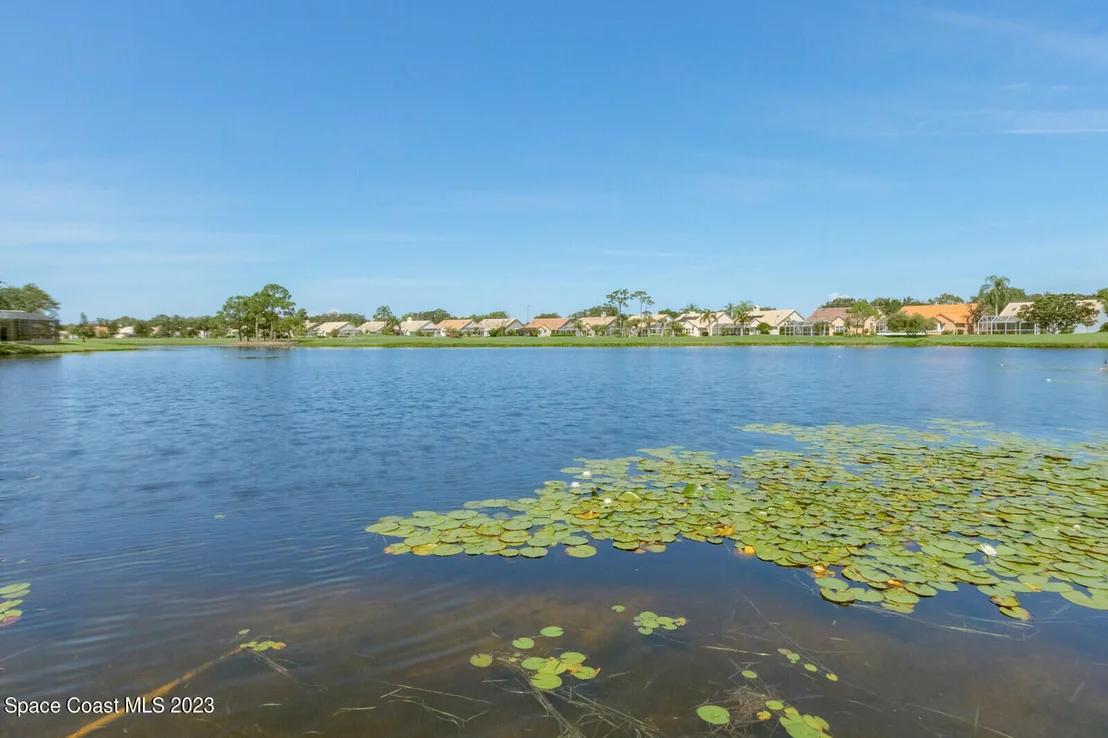 Photo of 986 Somerset Lane