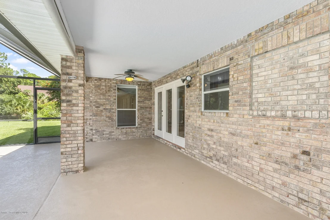 Photo of 2240 Pine Meadow Avenue
