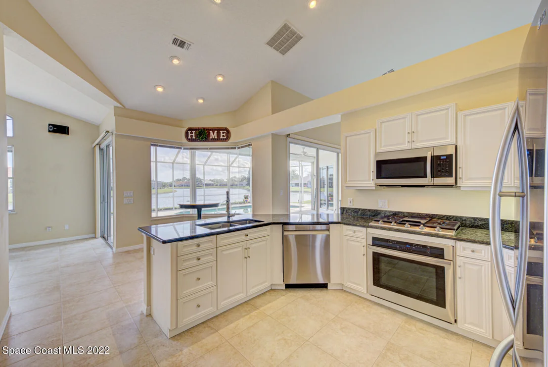 Photo of 993 Wildwood Drive