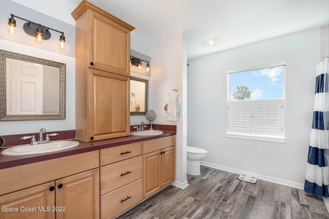 Photo of 3215 Lionel Road