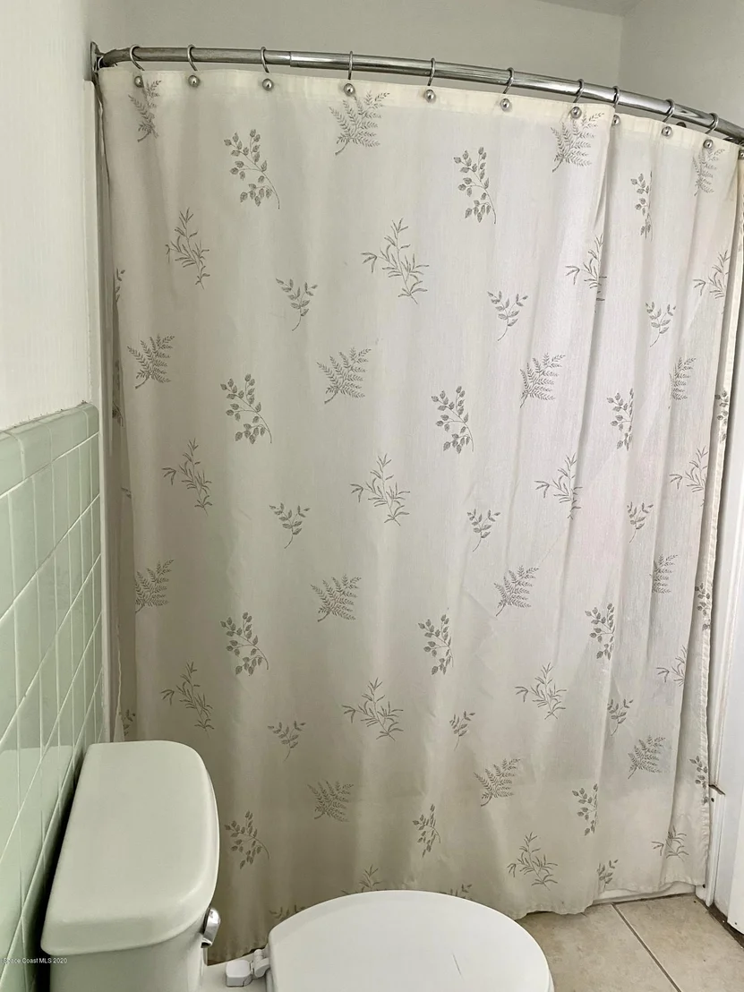 Photo of 1205 Vassar Lane