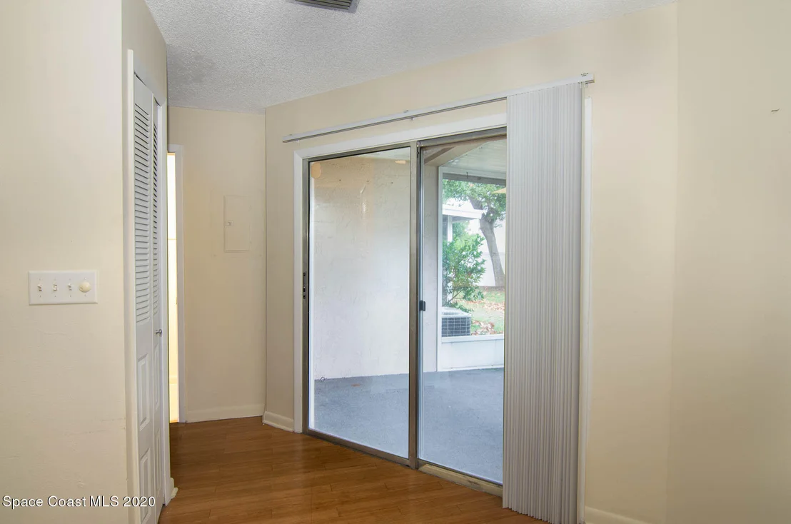 Photo of Unit 40 at 1882 Murrell Road